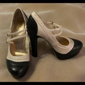 LC Lauren Conrad 5” heels